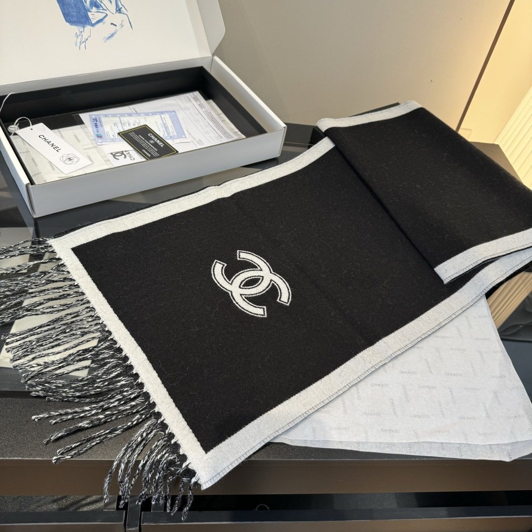 Chanel Two-Tone Fringed Scarf